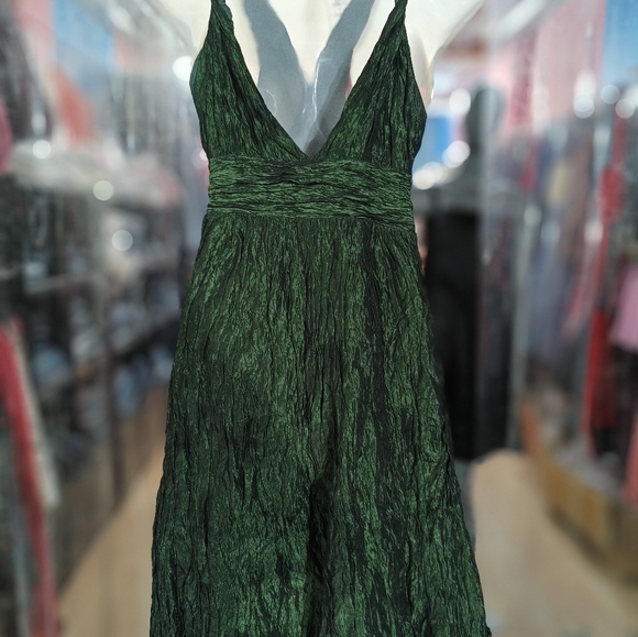 Greek style tulle party dress - Picture 7 of 10